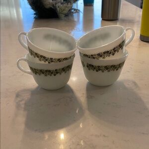 Set of 4 Pyrex Teacup Set